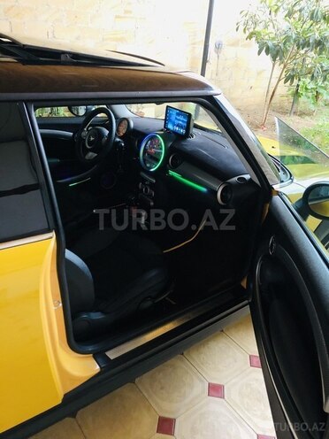 Mini Cooper S Camden-7