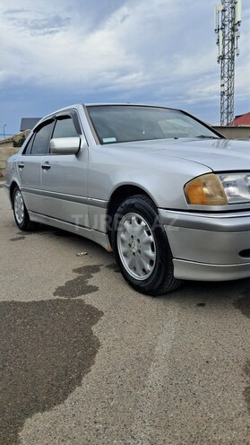 Mercedes C 230-2