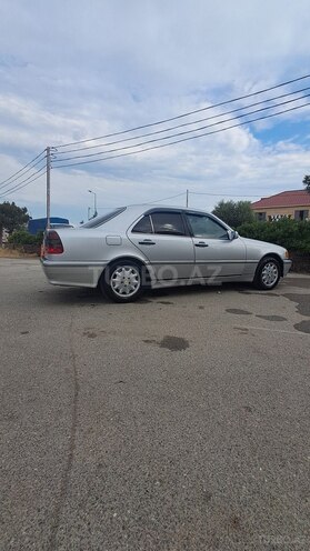 Mercedes C 230-8