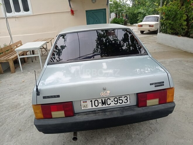 LADA (VAZ) 21099-10