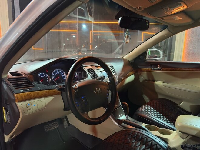 Hyundai Sonata-4