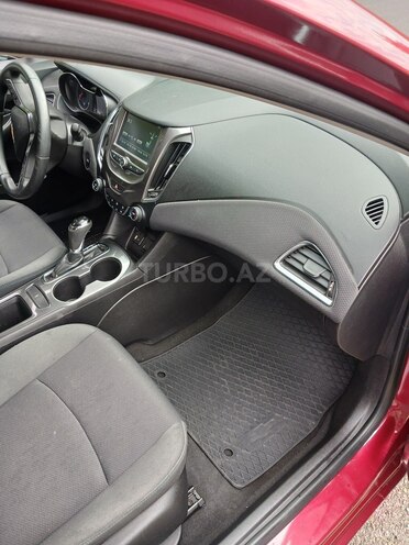 Chevrolet Cruze-4