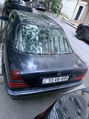 Mercedes C 240-10