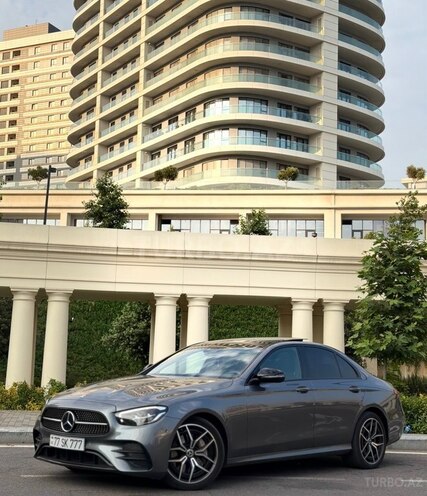 Mercedes E 300 de-2