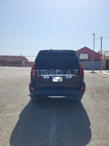 Toyota Land Cruiser Prado-4