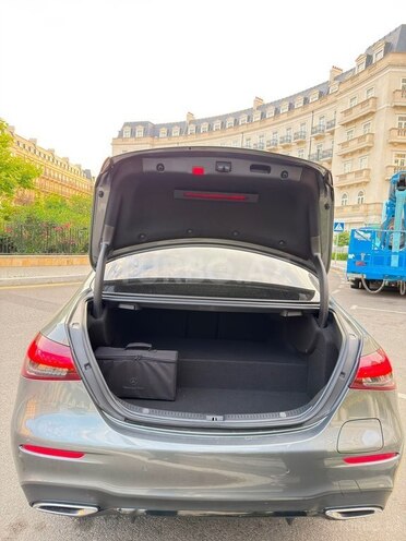 Mercedes E 300 de-14