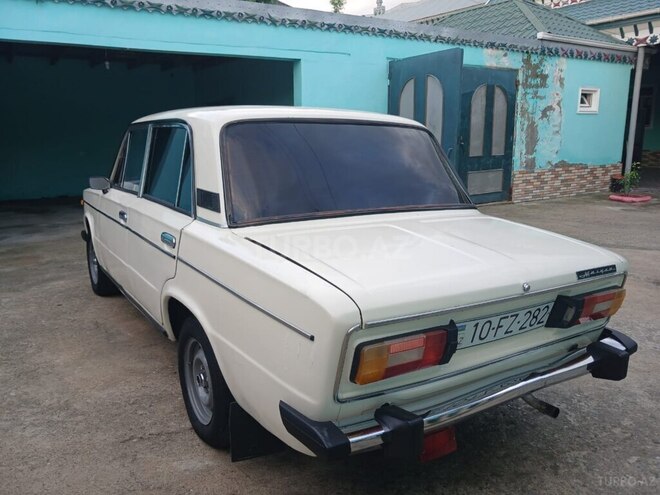 LADA (VAZ) 2106-7