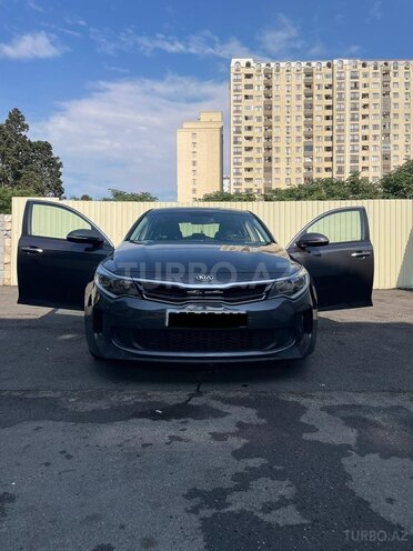 Kia Optima-1