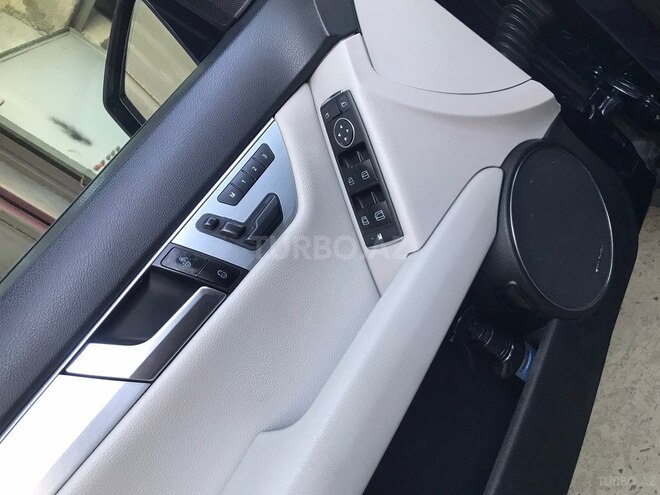 Mercedes C 250-11