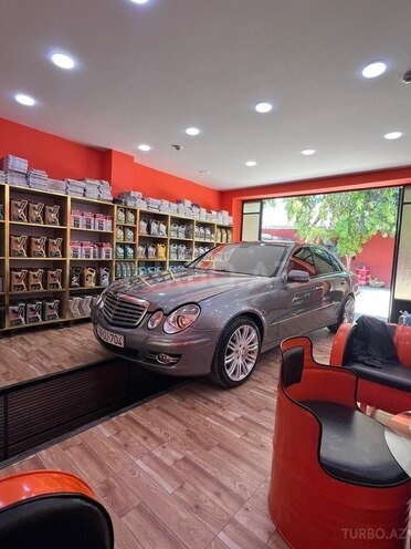 Mercedes E 220-8
