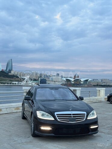 Mercedes S 320-4