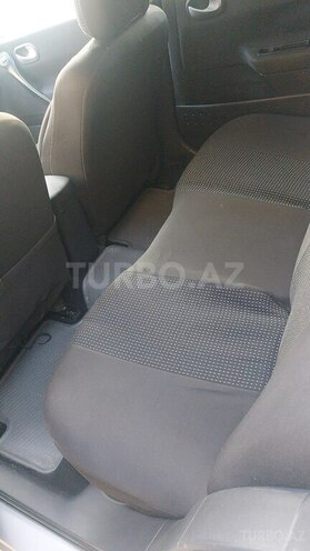 Renault Megane-9