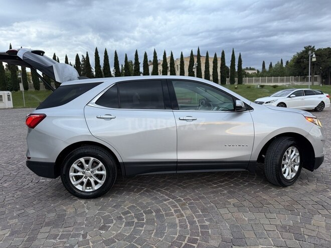 Chevrolet Equinox-10