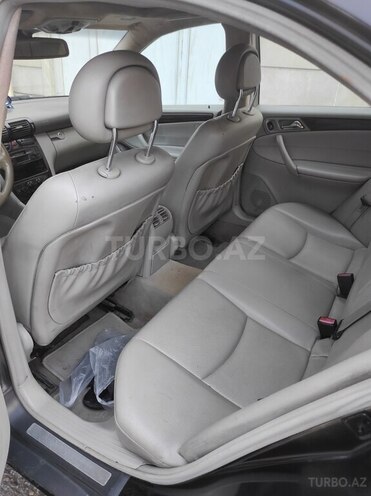 Mercedes C 200-6
