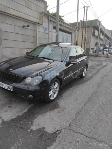 Mercedes C 200-4