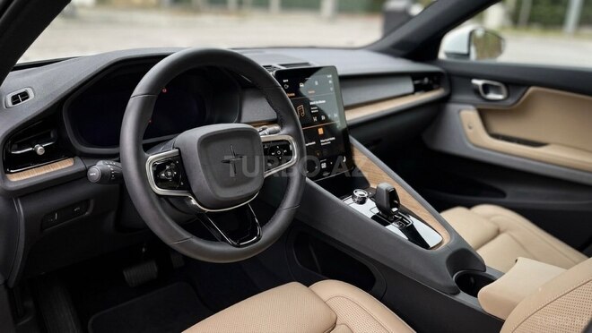 Polestar 2-4