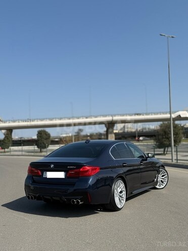 BMW 530e-5