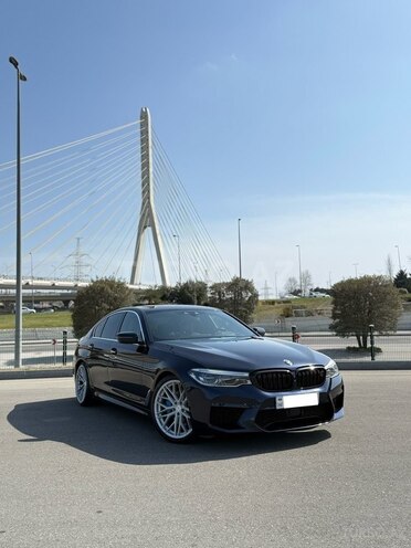 BMW 530e-3