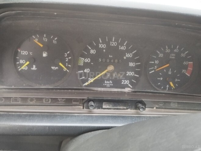 Mercedes 190-6
