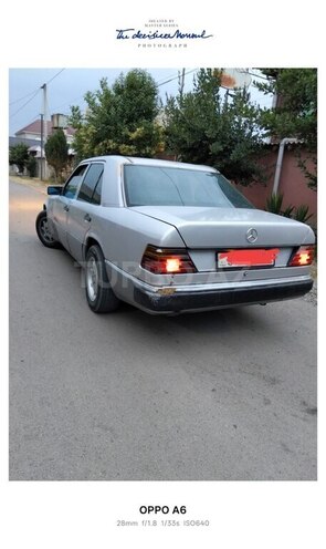 Mercedes 250 D-4