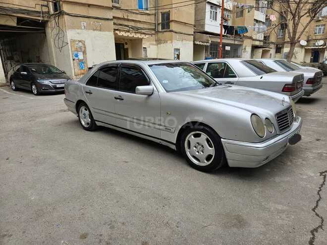 Mercedes E 230-18