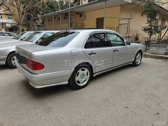 Mercedes E 230-19