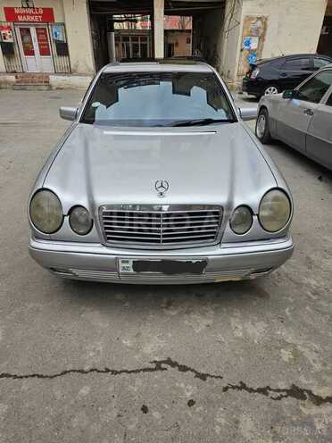 Mercedes E 230-14