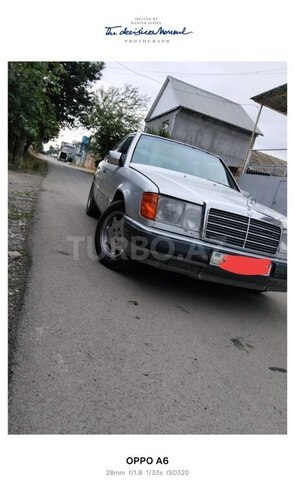Mercedes 250 D-7