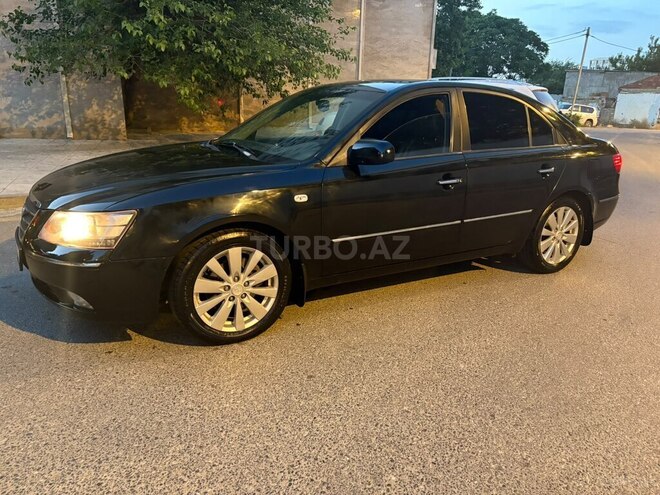 Hyundai Sonata-4