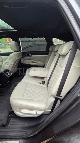 Kia Sorento-12