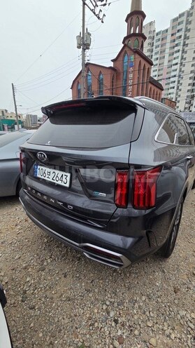 Kia Sorento-2