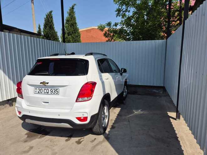 Chevrolet Trax-10
