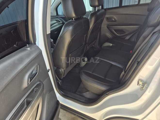 Chevrolet Trax-11