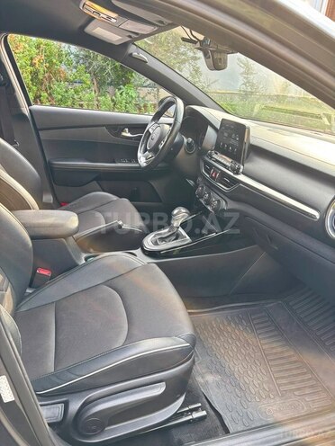 Kia Forte-12