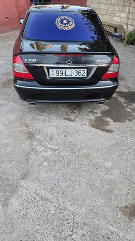 Mercedes E 350-17