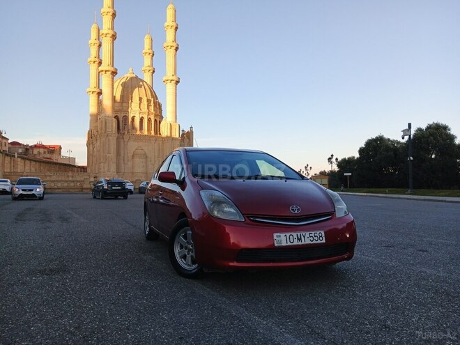Toyota Prius-7