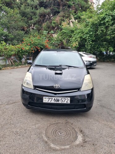 Toyota Prius-1