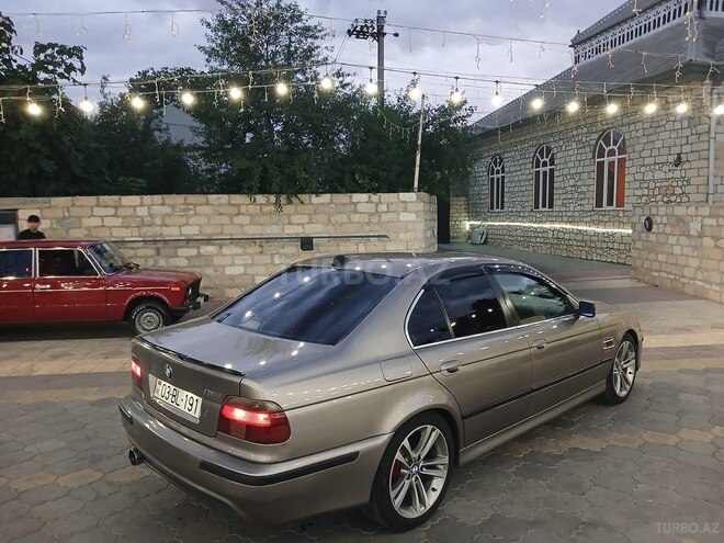 BMW 523-6