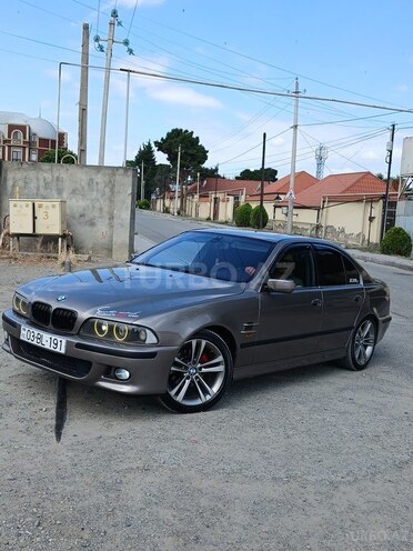 BMW 523-3