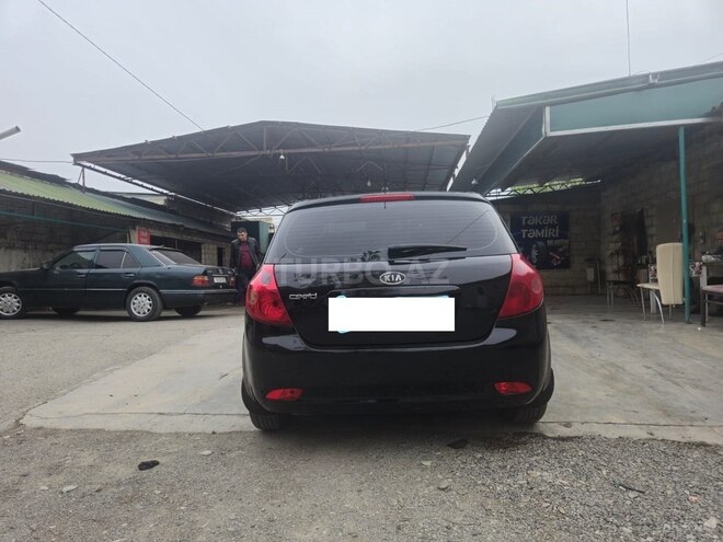 Kia Ceed-2
