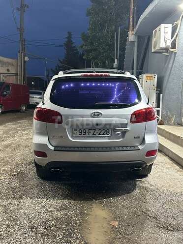 Hyundai Santa Fe-2