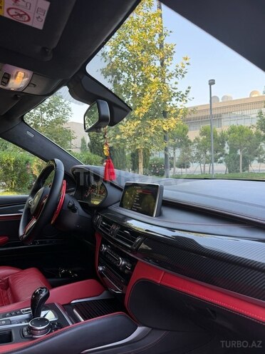 BMW X6 M-16