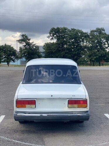 LADA (VAZ) 2107-20
