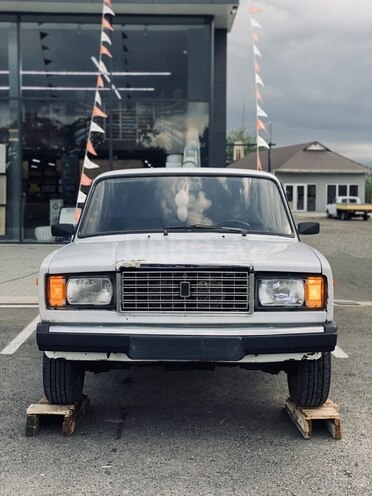 LADA (VAZ) 2107-4