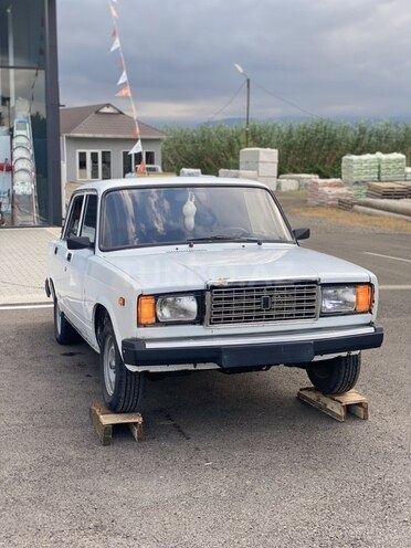 LADA (VAZ) 2107-6