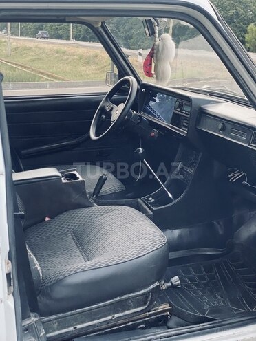 LADA (VAZ) 2107-13