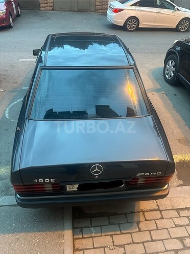 Mercedes 190-4
