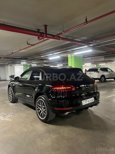 Porsche Macan-7