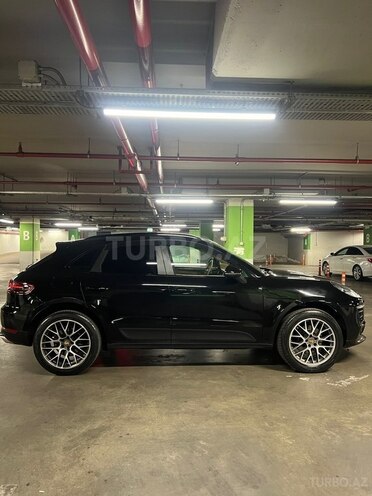 Porsche Macan-8