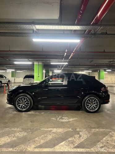 Porsche Macan-6